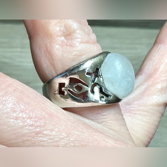 Vintage Badavici H.K. Sterling Silver Rainbow Moonstone Cabochon Ring, Size 7 - Picture 11 of 12